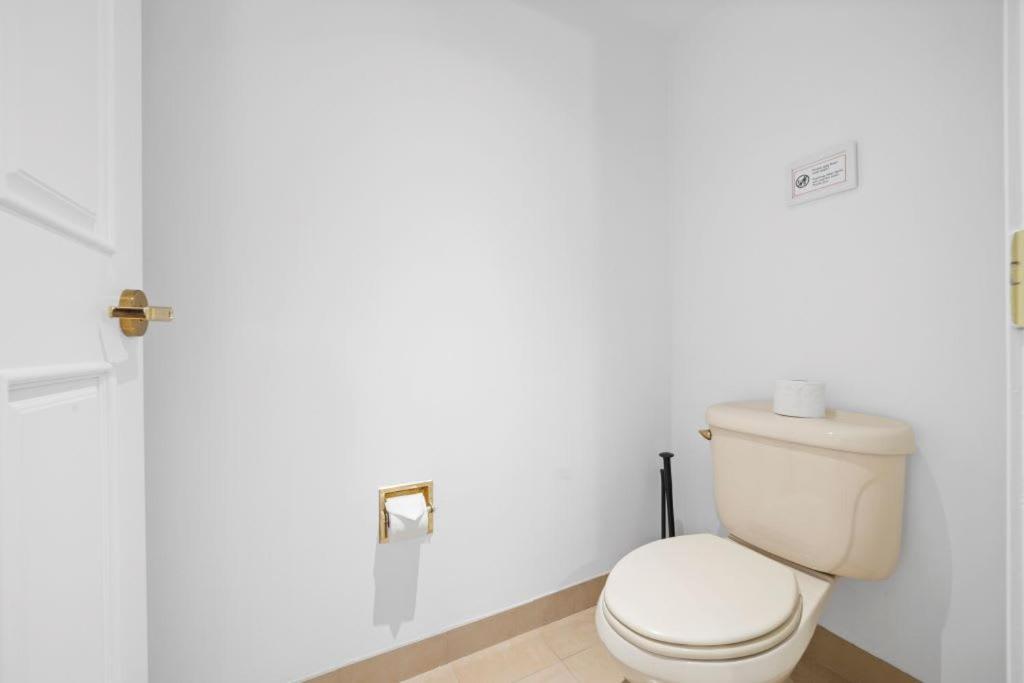 2Br 3Ba Beachfront Rental In Town Cozysuites Atlantic City Exterior photo